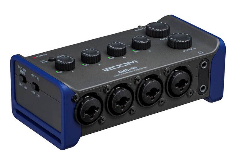 Zoom AMS-44 Audio Interface for Music & Streaming